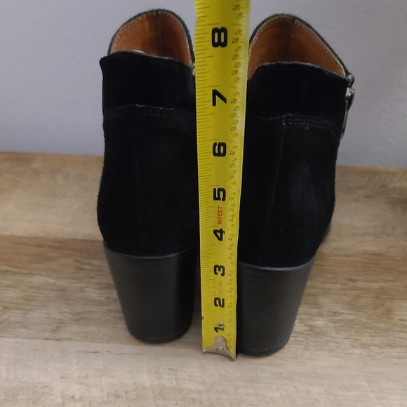 🖤STEVE MADDEN Pierce Black Suede Block Heel Ankle Boots Size 9.5 - Picture 12 of 13